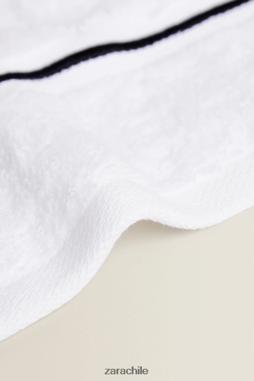 accesorios cl Zara unisexo toalla con ribete bordado negro JJ06N41728