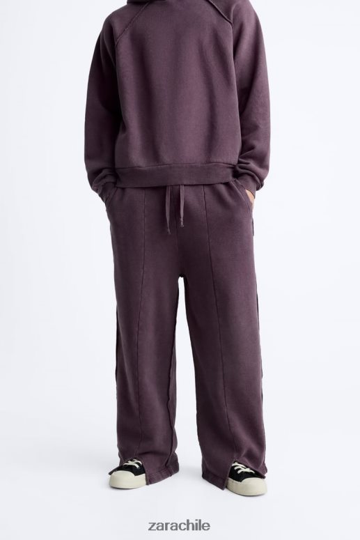 ropa cl Zara hombres pantalones joggers lavados y rotos granate JJ06N41085