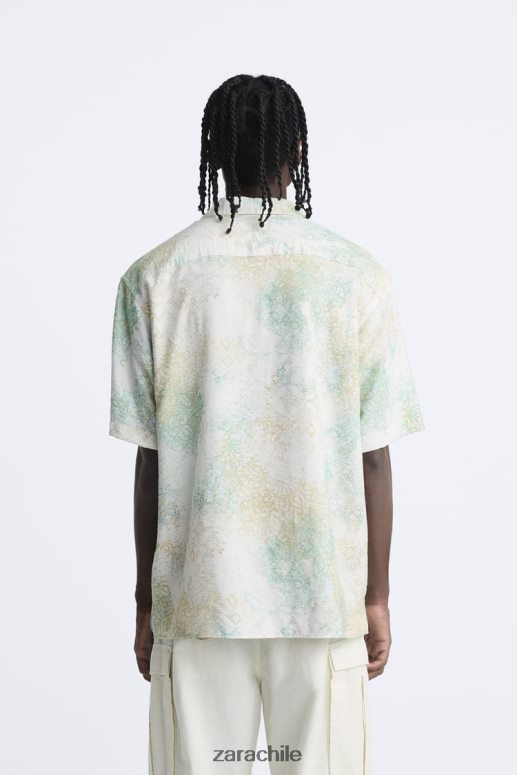 ropa cl Zara hombres camisa con estampado abstracto verdoso JJ06N4973