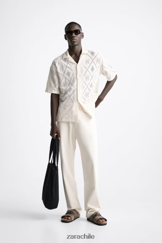 ropa cl Zara hombres camisa con textura de crochet ostra blanca JJ06N41012 JJ06N41012 Chile Zara chaquetas para cada ocasion Haz de tu guardarropa tu legado