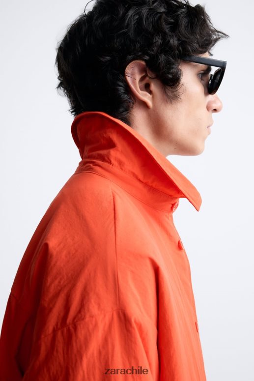 ropa cl Zara hombres sobrecamisa técnica acolchada naranja neón JJ06N41178