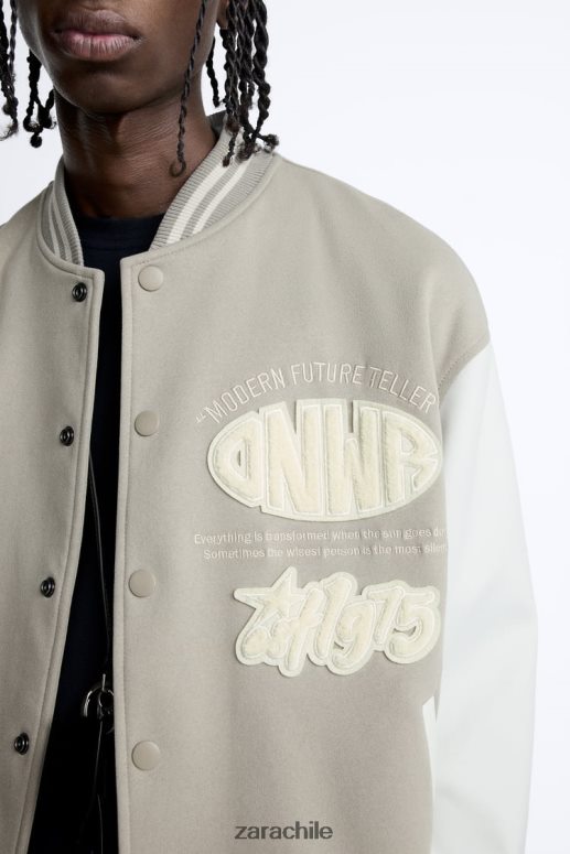 ropa cl Zara hombres chaqueta bomber con parche ostra blanca JJ06N41132