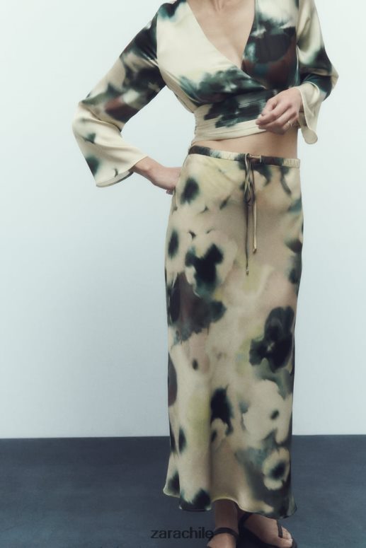ropa cl Zara mujer falda midi con efecto satinado y estampado tie-dye multicolor JJ06N4701