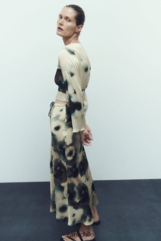 ropa cl Zara mujer falda midi con efecto satinado y estampado tie-dye multicolor JJ06N4701
