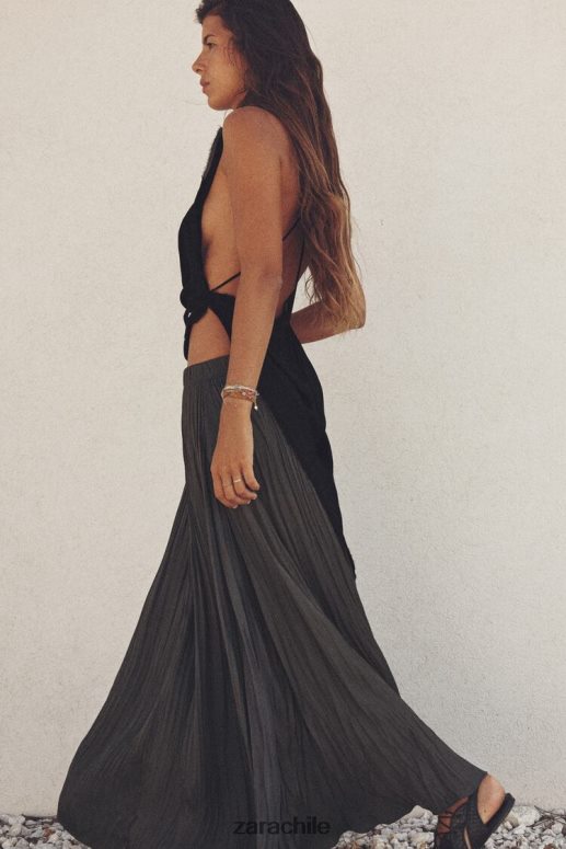 ropa cl Zara mujer falda midi plisada gris JJ06N4657