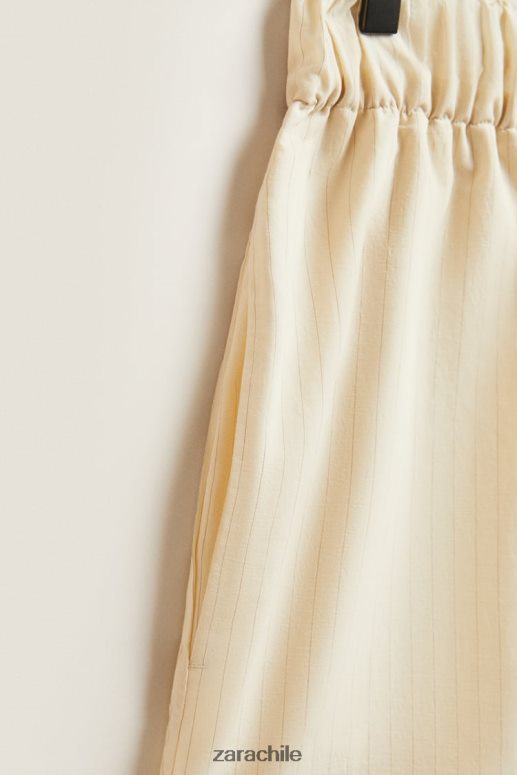 ropa cl Zara mujer pantalones cortos con rayas finas crudo JJ06N41805