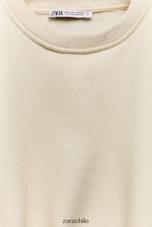 ropa cl Zara mujer sudadera corta básica vainilla JJ06N4945
