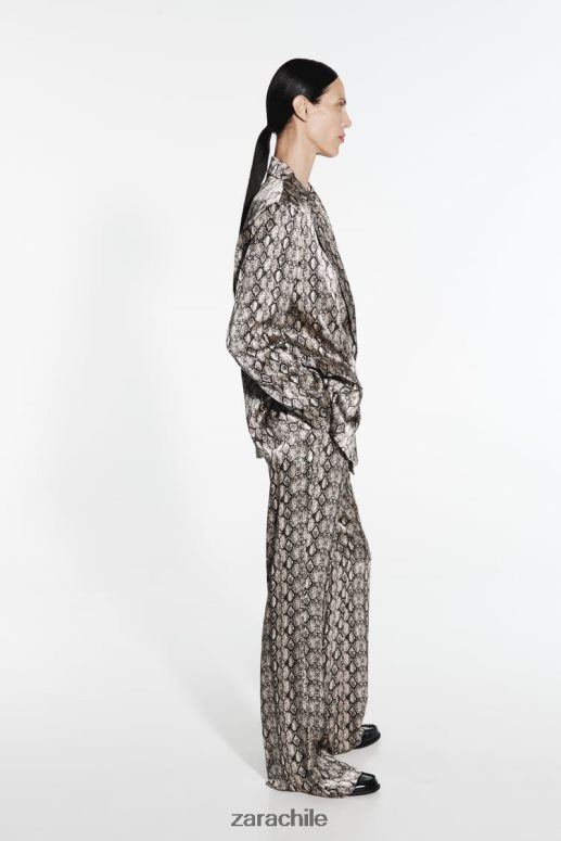 ropa cl Zara mujer pantalones acampanados con estampado animal serpiente JJ06N4911