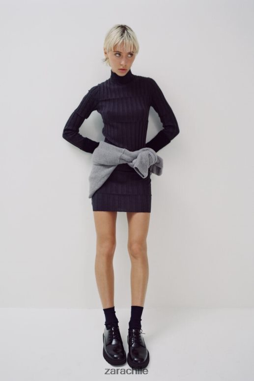 ropa cl Zara mujer vestido de punto de canalé con cuello alto gris antracita JJ06N4227