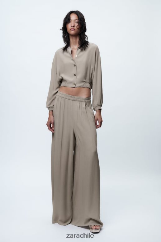 ropa cl Zara mujer bomber corta y fluida gris perla JJ06N4361