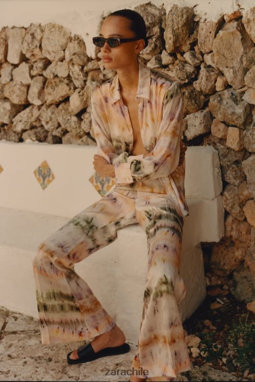 ropa cl Zara mujer camisa con estampado tie-dye multicolor JJ06N4444