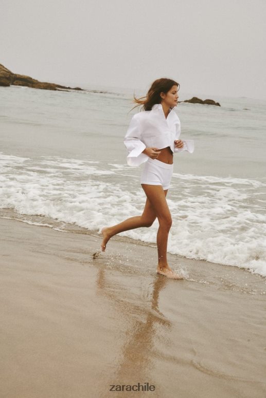 ropa cl Zara mujer camisa corta de popelina blanco JJ06N4414