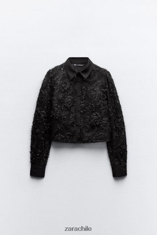 ropa cl Zara mujer camisa corta texturizada floral negro JJ06N4340