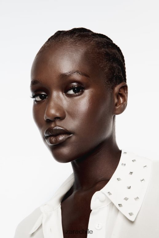 ropa cl Zara mujer camisa fluida espejada ostra blanca JJ06N4425