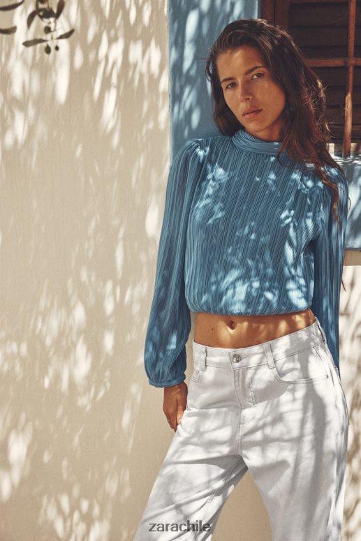 ropa cl Zara mujer top plisado con espalda abierta azul medio JJ06N4420