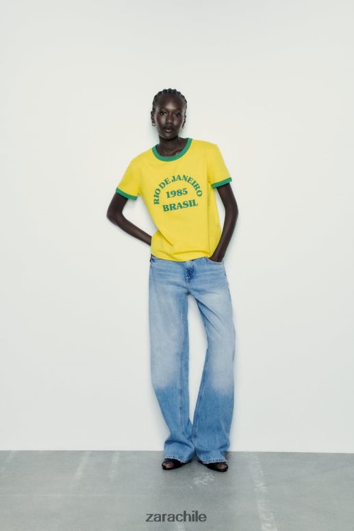 ropa cl Zara mujer camiseta con texto amarillo JJ06N4473