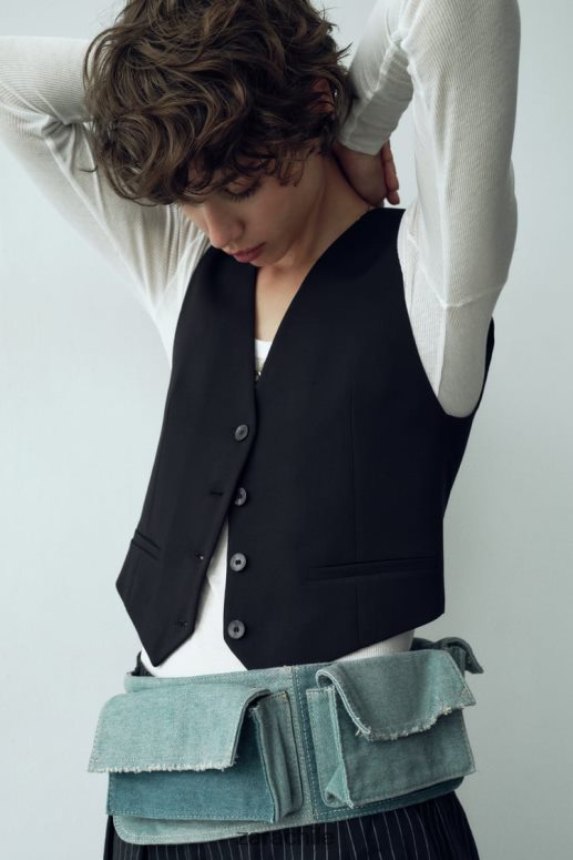 ropa cl Zara mujer chaleco corto de sastre negro JJ06N4207