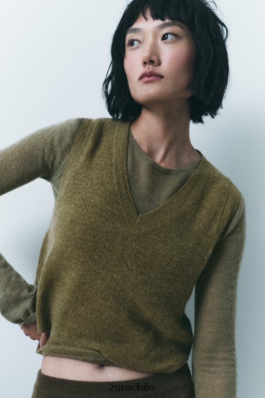 ropa cl Zara mujer chaleco de punto corto verde oliva JJ06N4203