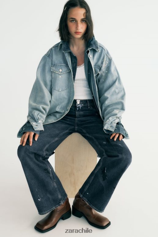 ropa cl Zara mujer Sobrecamisa vaquera extragrande con salpicaduras de pintura azul JJ06N4110