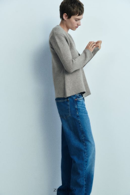 ropa cl Zara mujer blazer de punto de lana con sobrefalda gris JJ06N4164