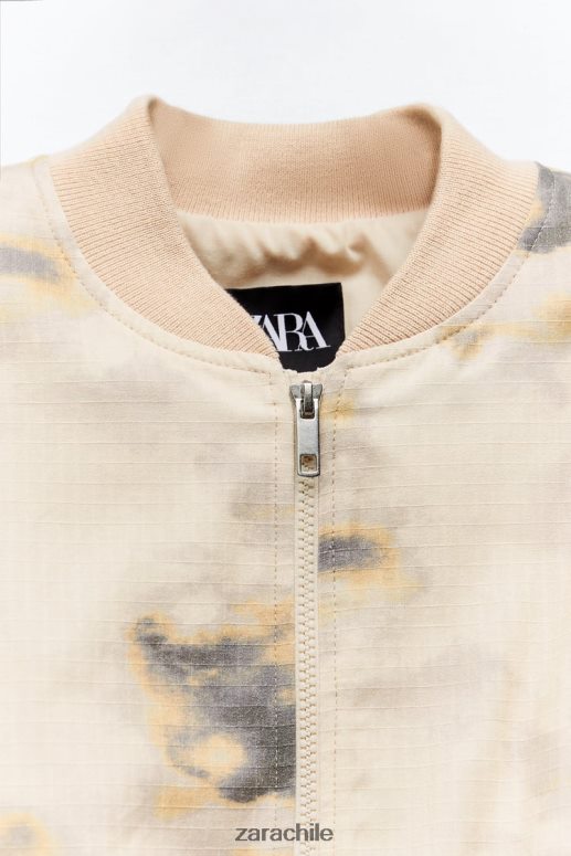 ropa cl Zara mujer bombardero estampado beige JJ06N443