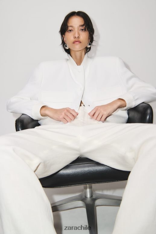 ropa cl Zara mujer bomber con bolsillo largo crudo JJ06N4127