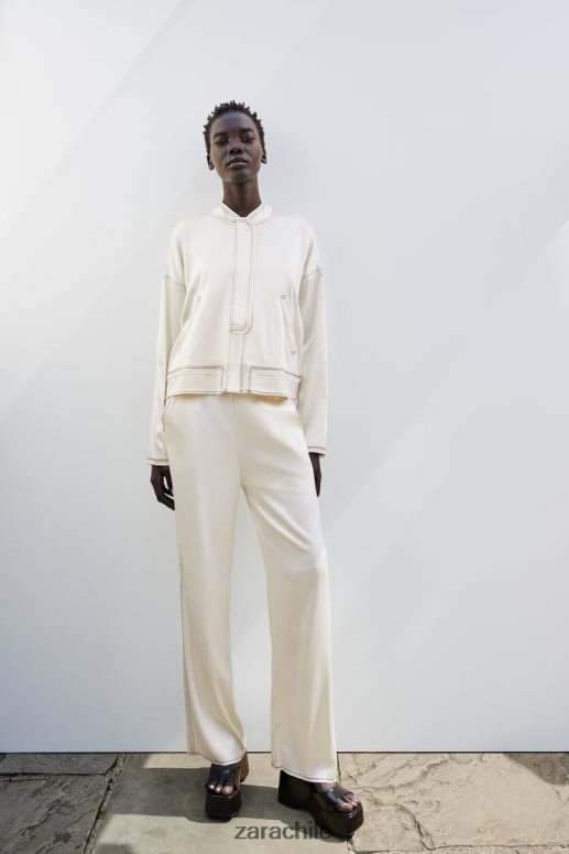 ropa cl Zara mujer bomber con efecto satinado y pespuntes crudo medio JJ06N4112