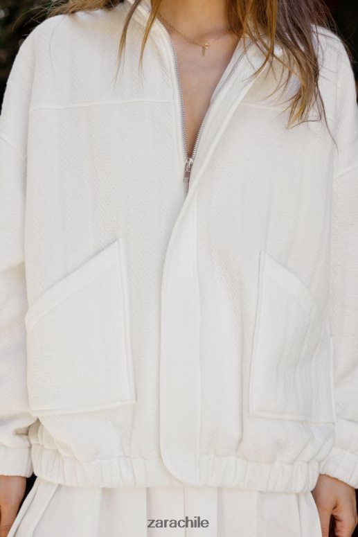 ropa cl Zara mujer bomber oversize acolchado crudo JJ06N454