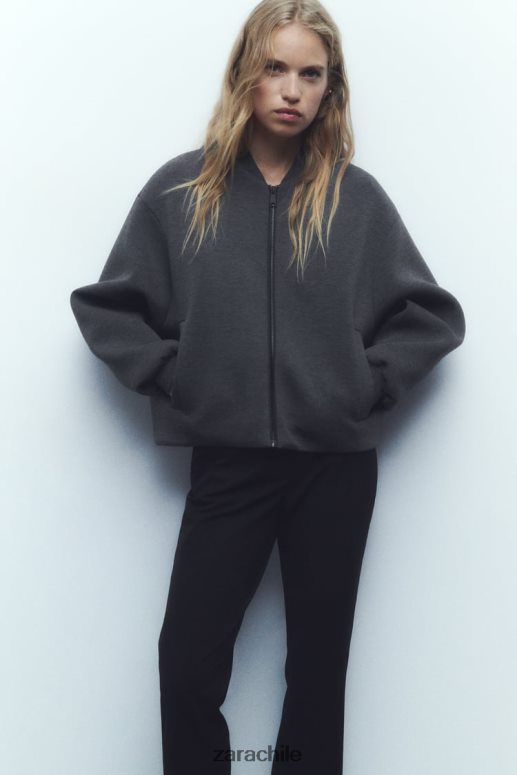 ropa cl Zara mujer chaqueta bomber con efecto de neopreno gris oscuro JJ06N449