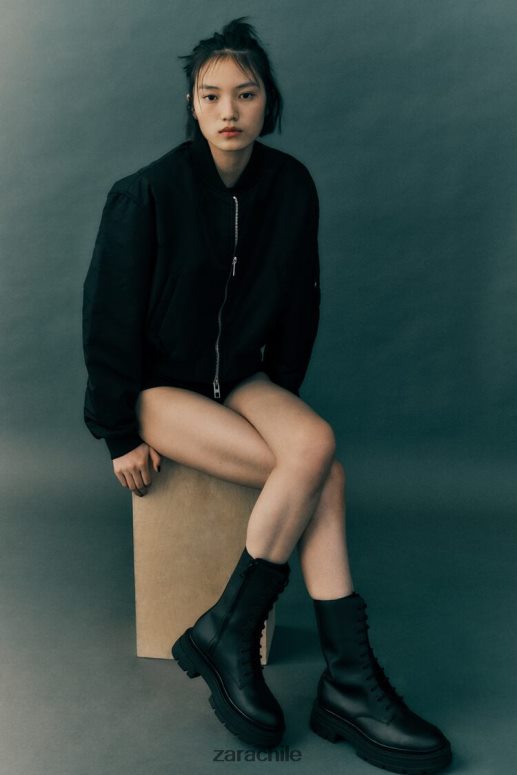 ropa cl Zara mujer chaqueta bomber corta de nailon negro JJ06N415