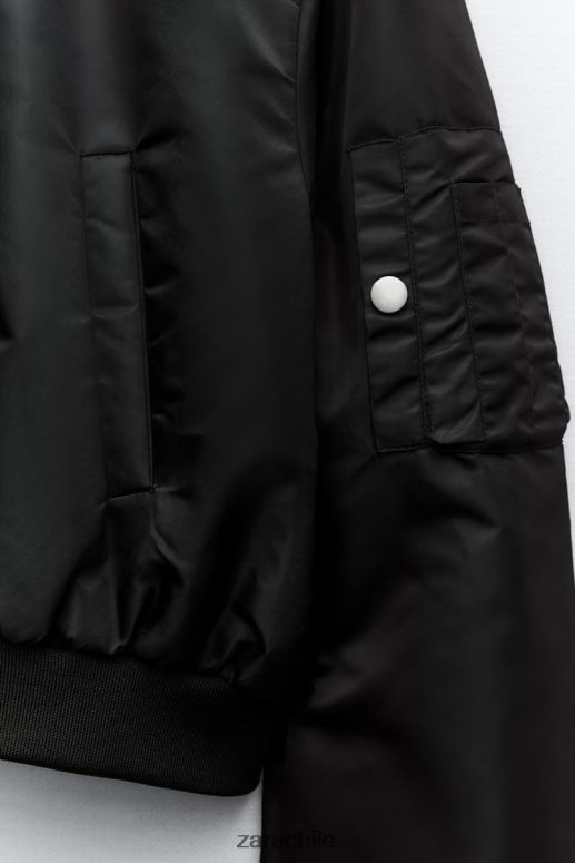 ropa cl Zara mujer chaqueta bomber corta de nailon negro JJ06N415