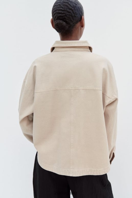 ropa cl Zara mujer chaqueta con bolsillo de parche arena JJ06N467