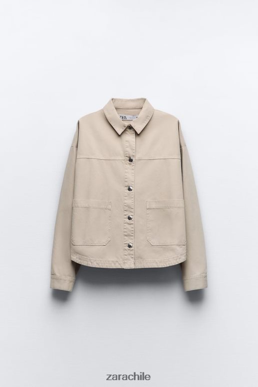 ropa cl Zara mujer chaqueta con bolsillo de parche arena JJ06N467
