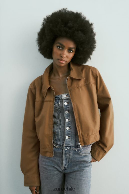 ropa cl Zara mujer chaqueta corta de algodón encerado marrón JJ06N488