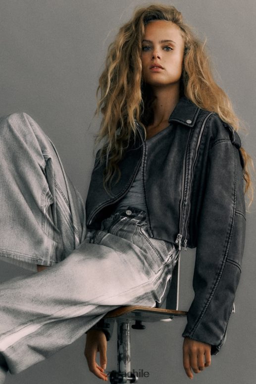 ropa cl Zara mujer chaqueta motera de piel sintética desgastada gris JJ06N418