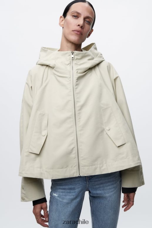 ropa cl Zara mujer parka corta con capucha crudo JJ06N45