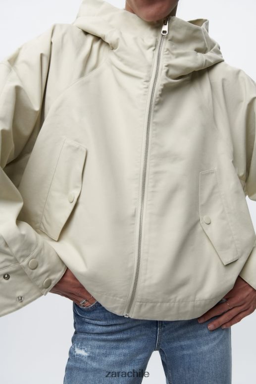 ropa cl Zara mujer parka corta con capucha crudo JJ06N45