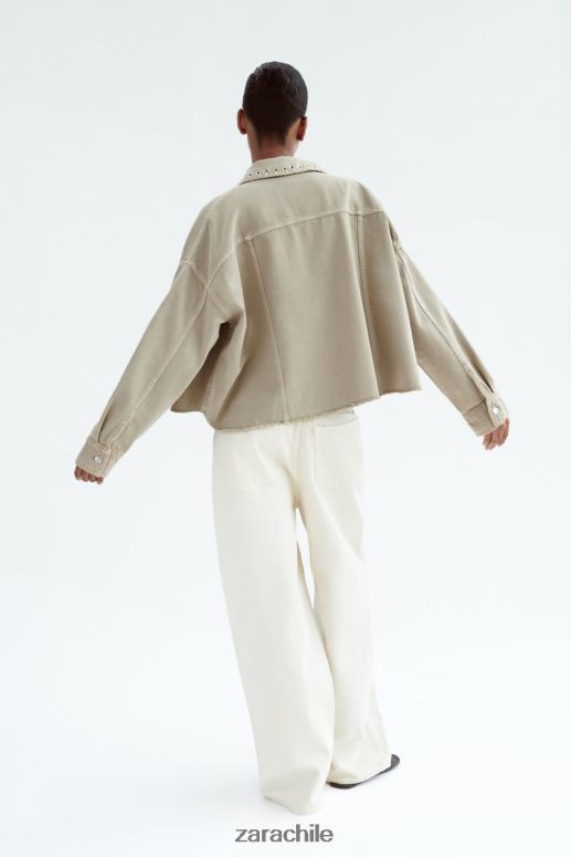 ropa cl Zara mujer sobrecamisa corta con piercings arena JJ06N4102