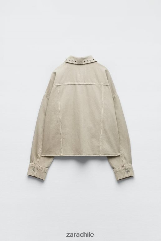 ropa cl Zara mujer sobrecamisa corta con piercings arena JJ06N4102