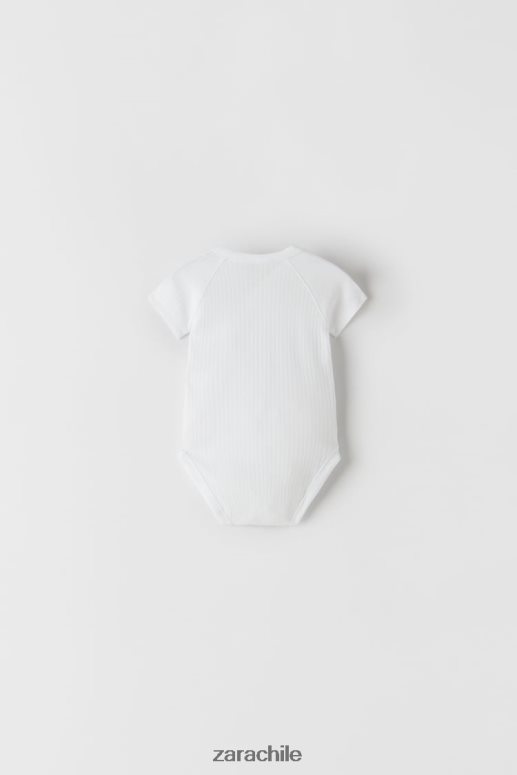 ropa cl Zara niños paquete de tres bodis con sobrepelliz de manga corta blanco JJ06N41575